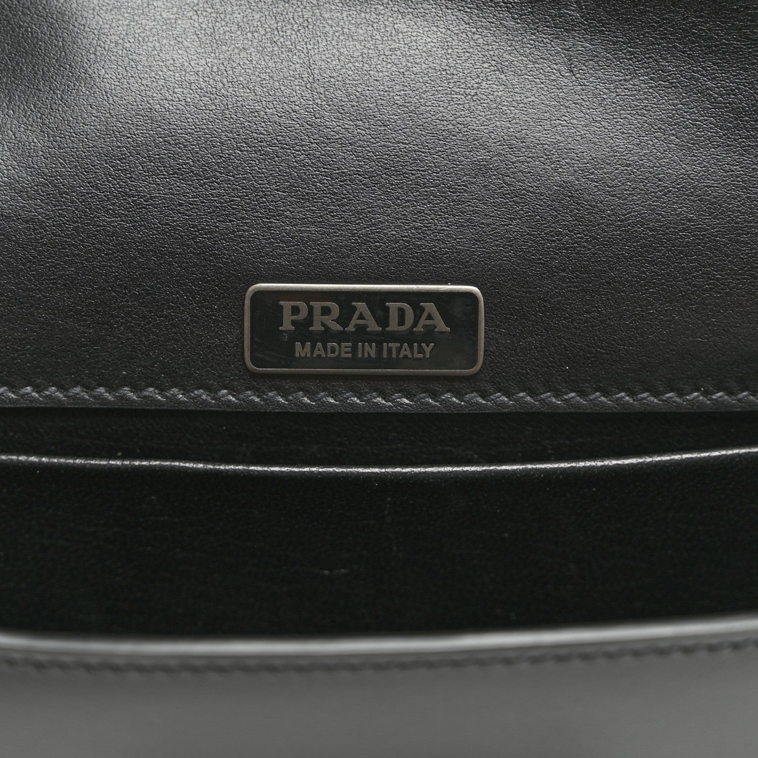 City Calfskin Saffiano Cahier Bag Black - Image 6