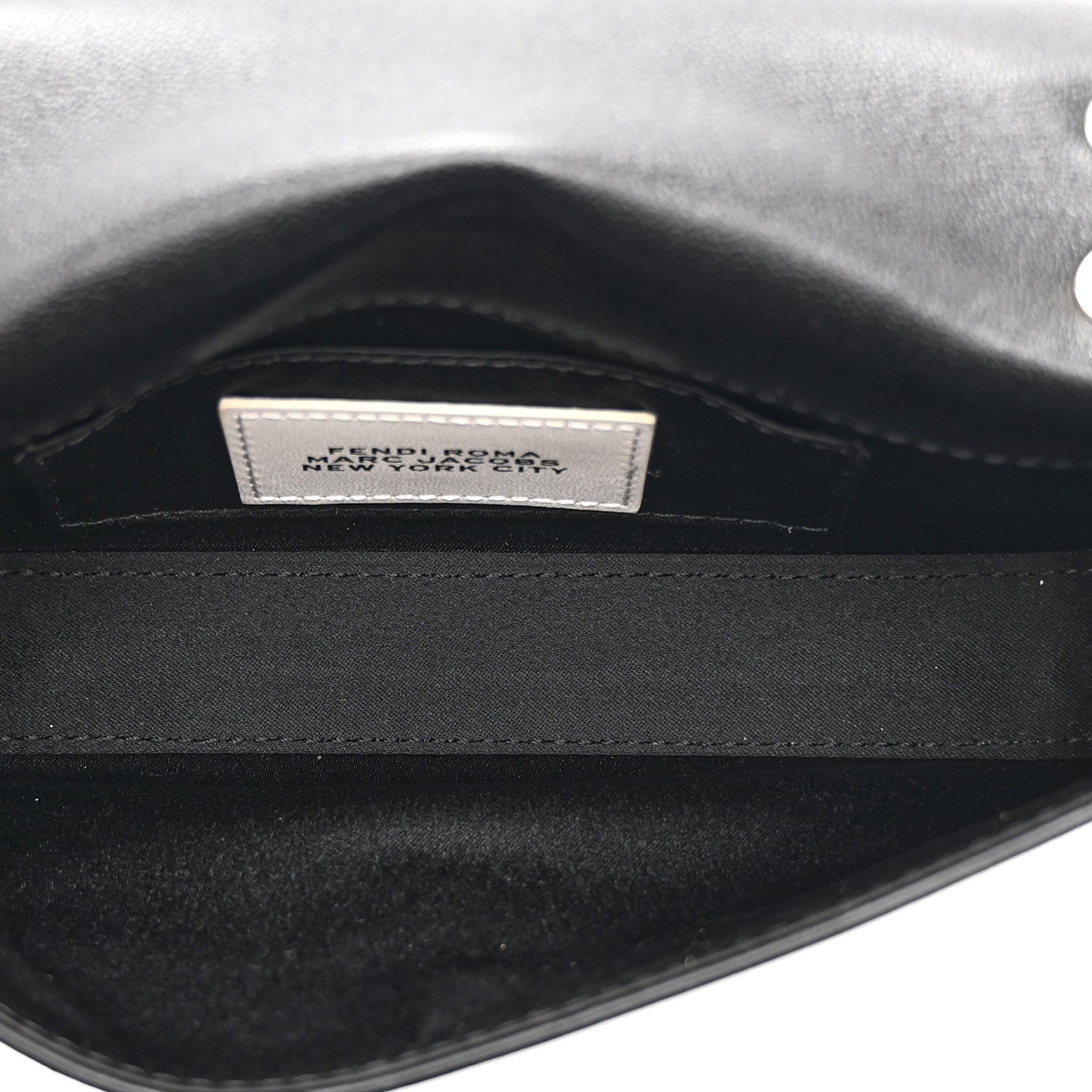 X MARC JACOBS Nappa Logo Phone Baguette Black - Image 5