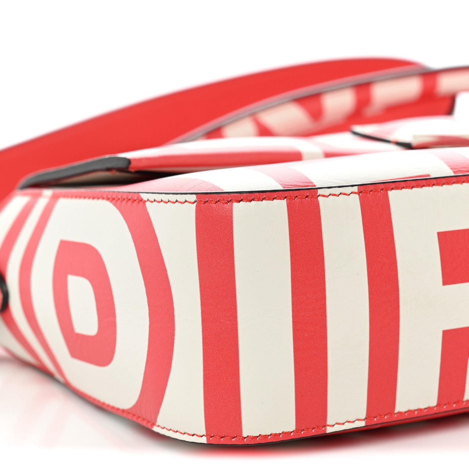 X MARC JACOBS Vitello Seta Logo Print Baguette Glow Coral White - Image 9