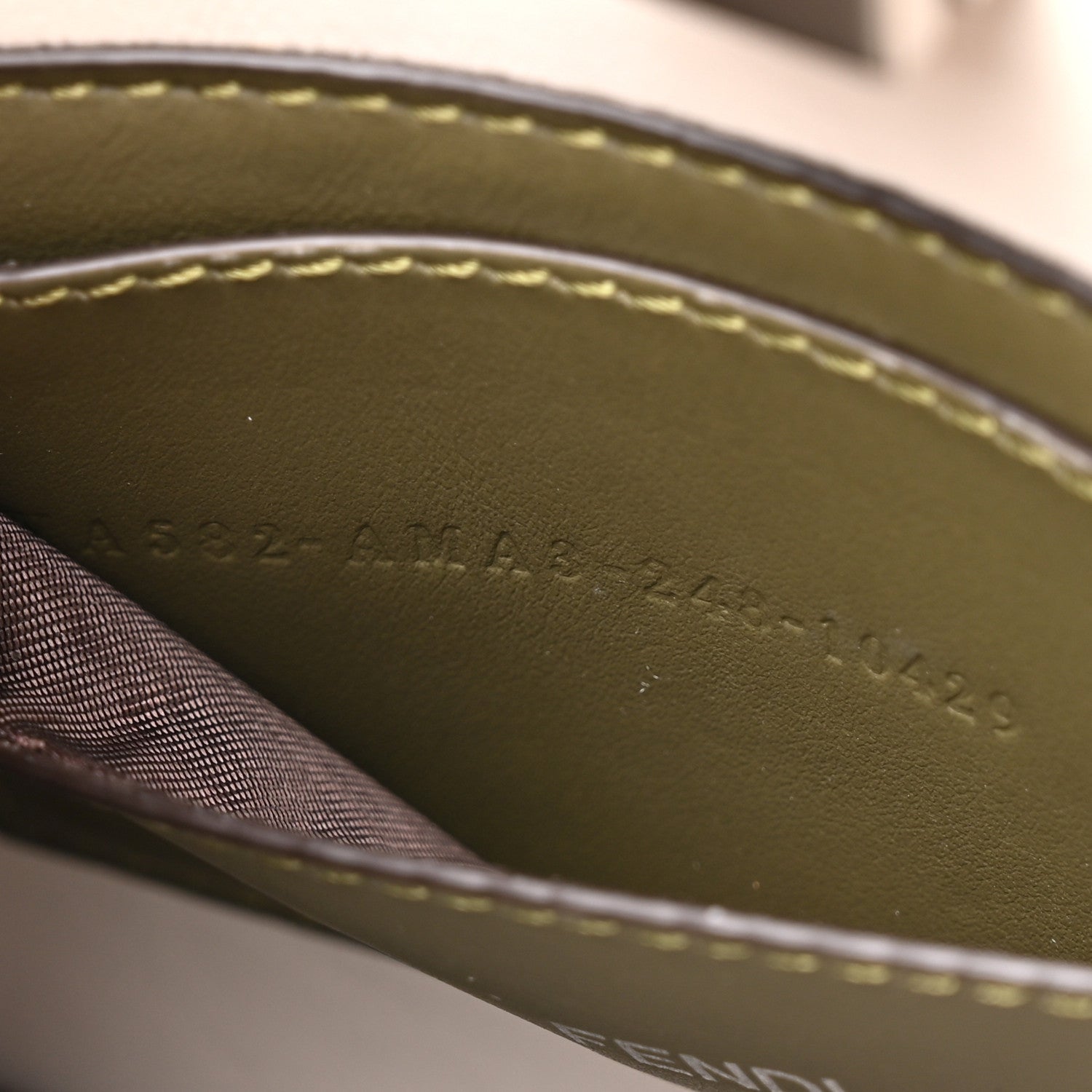 Cuoio Romano Vitello Cover Bi-Color Peekaboo I See U X Cross Satchel Ghiaia Oliva - Image 8