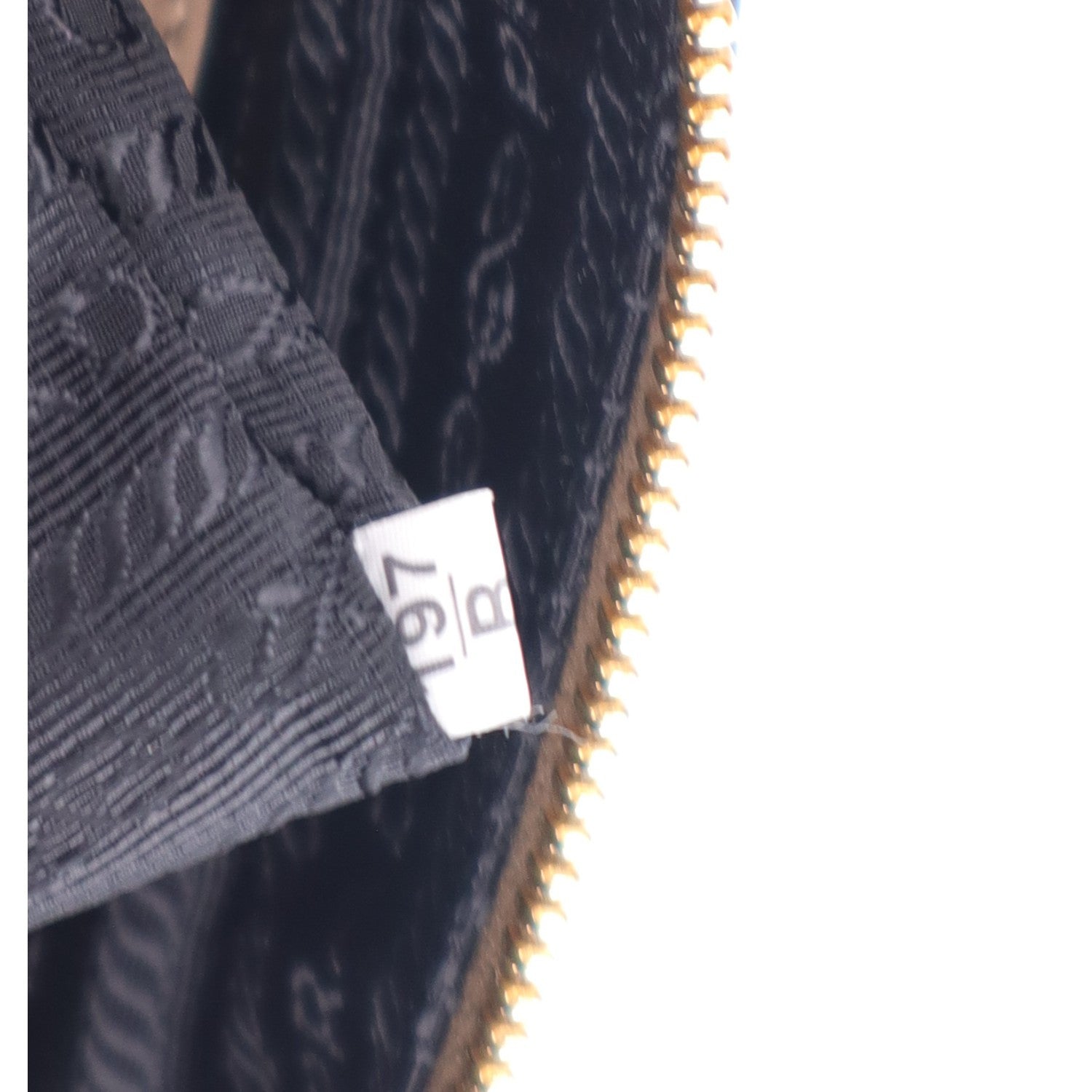 Glace Calfskin Embossed Logo Crossbody Cammeo - Image 7