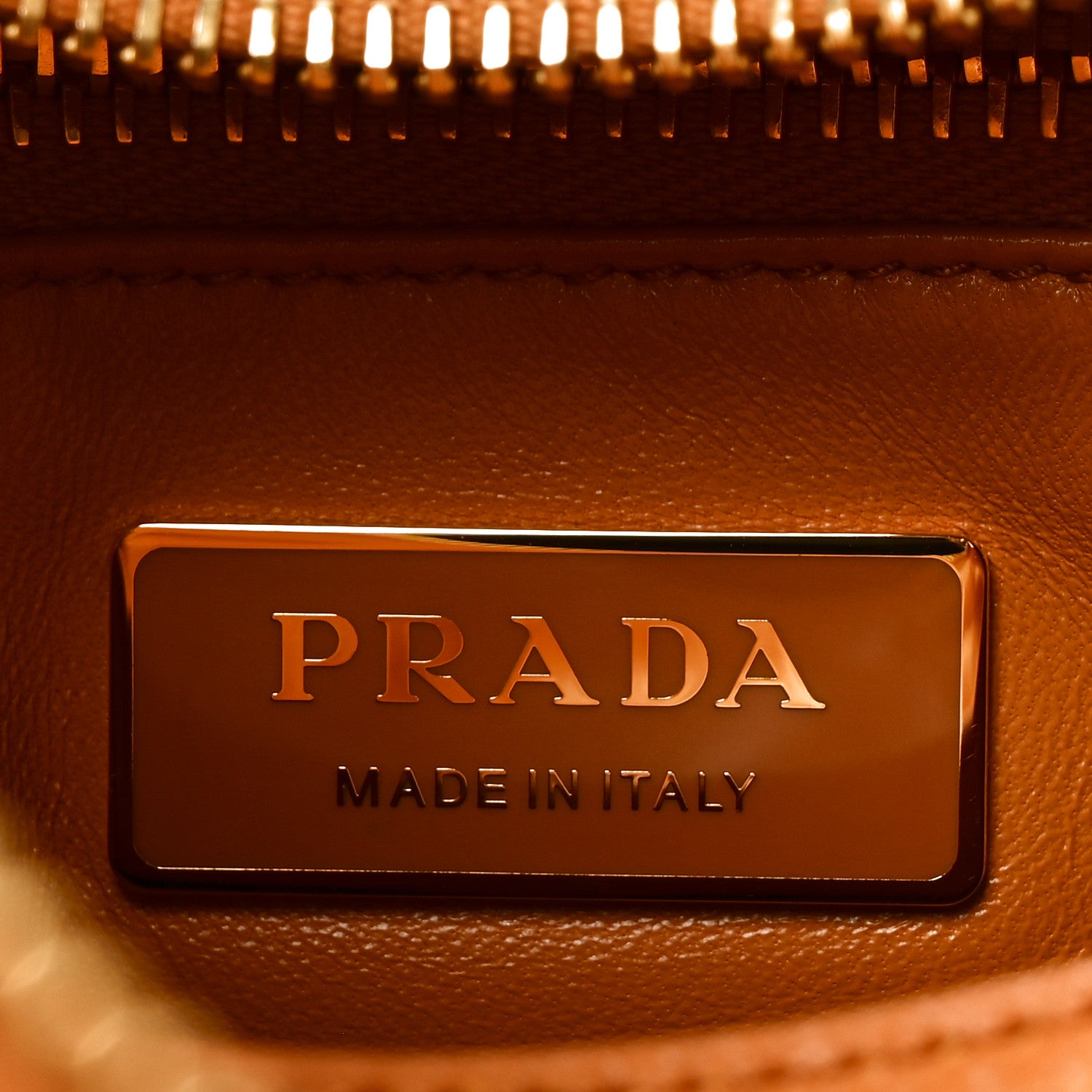 Soft Calfskin Medium Aimee Shoulder Bag Caramel - 图片 6