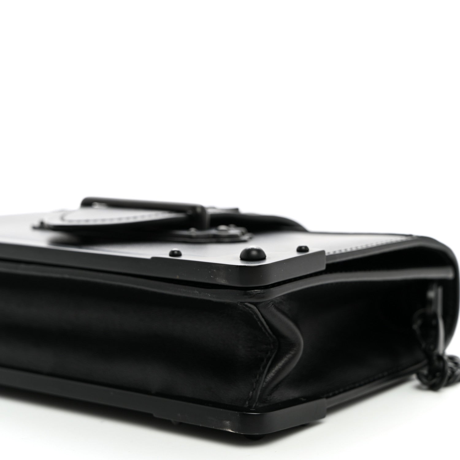 City Calfskin Saffiano Cahier Bag Black - Image 9