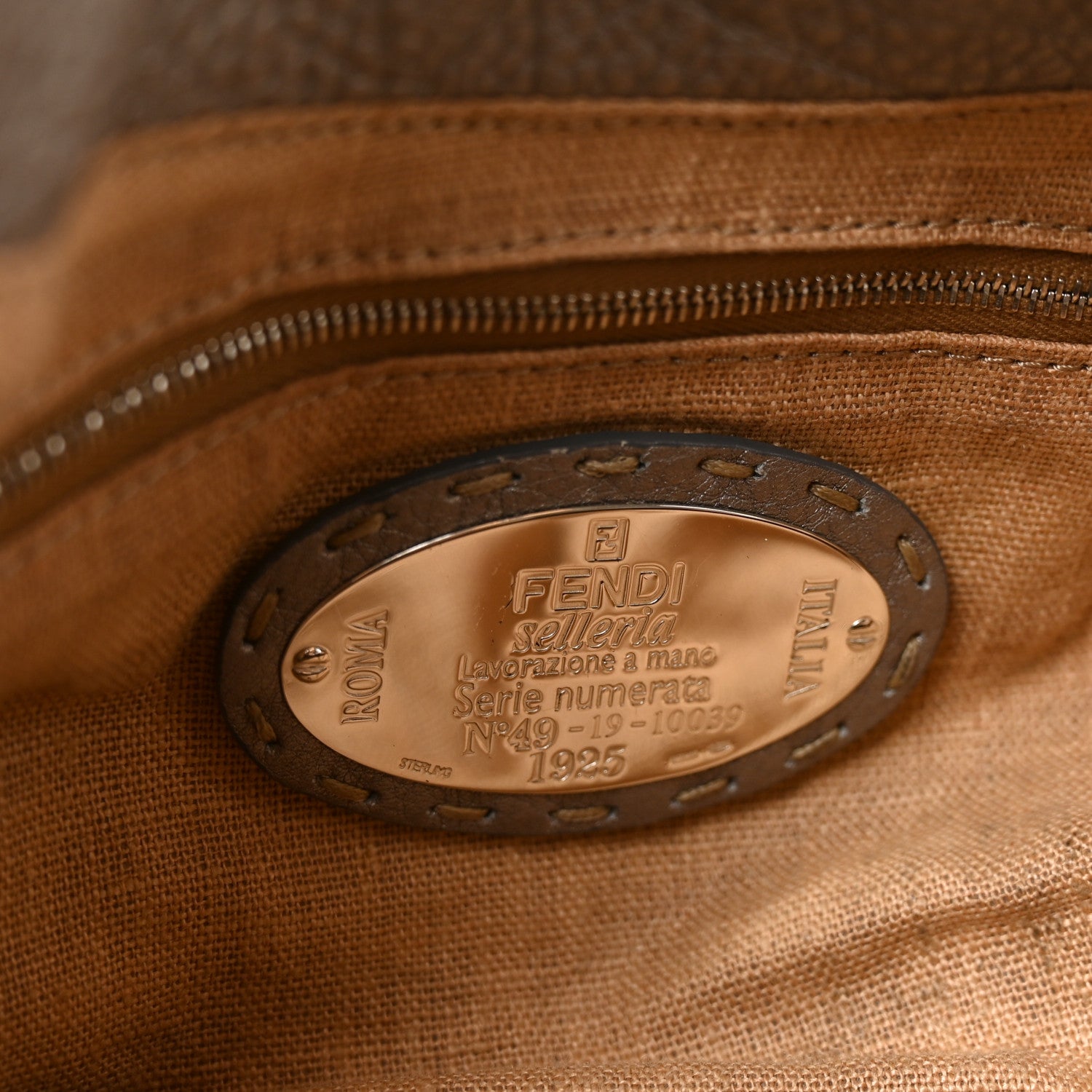 Cuoio Romano Selleria Hobo Peltro - Image 6