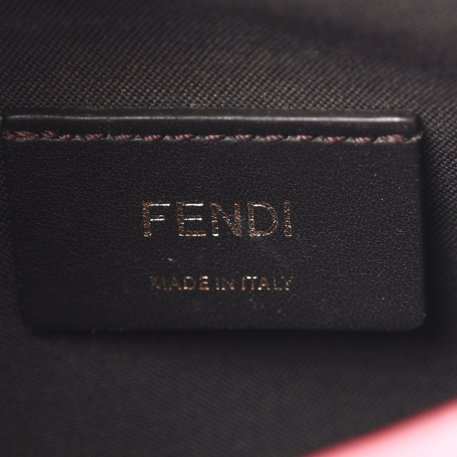 Vitello Century FF 1974 Embossed Mini Camera Case Fragola - Image 6
