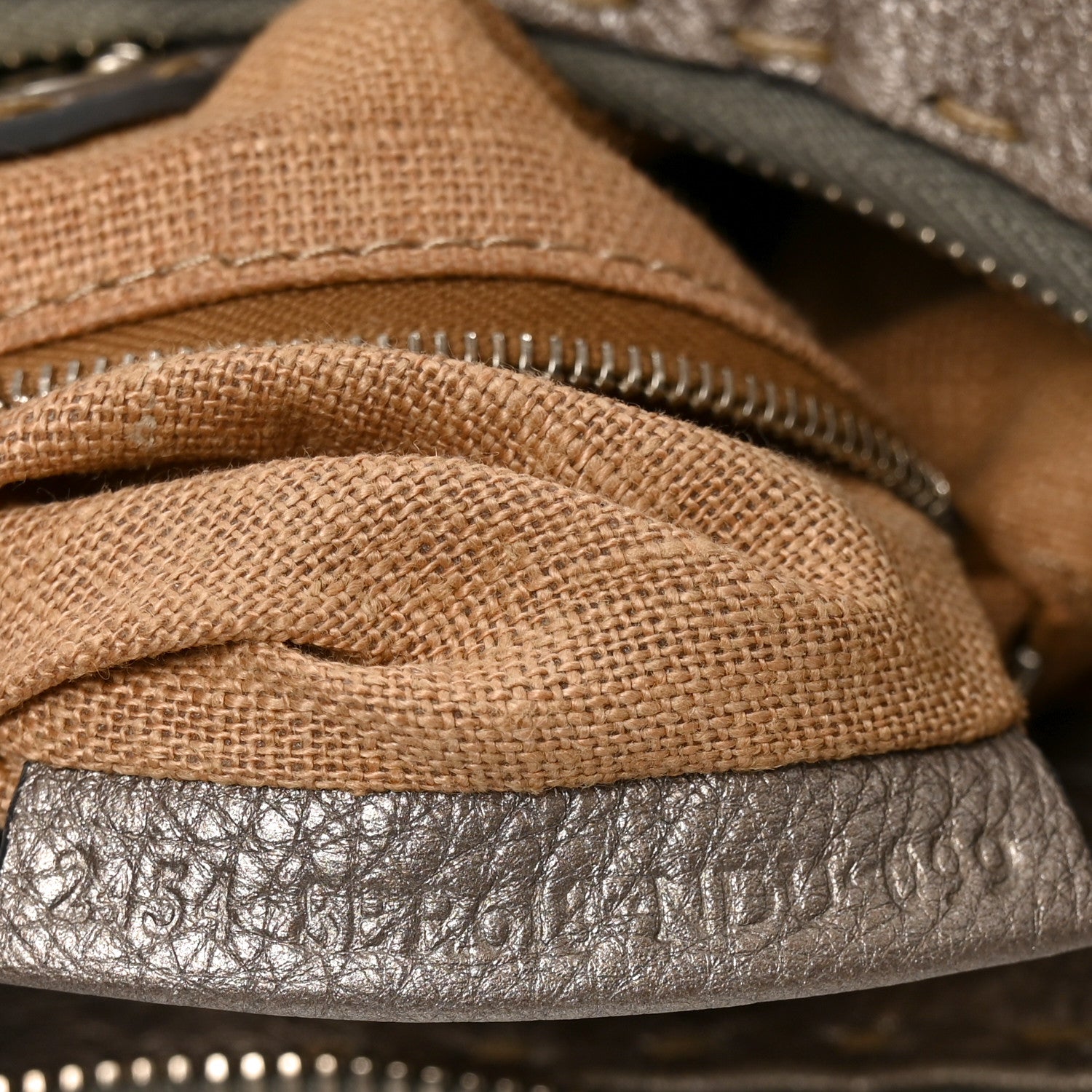 Cuoio Romano Selleria Hobo Peltro - Image 7