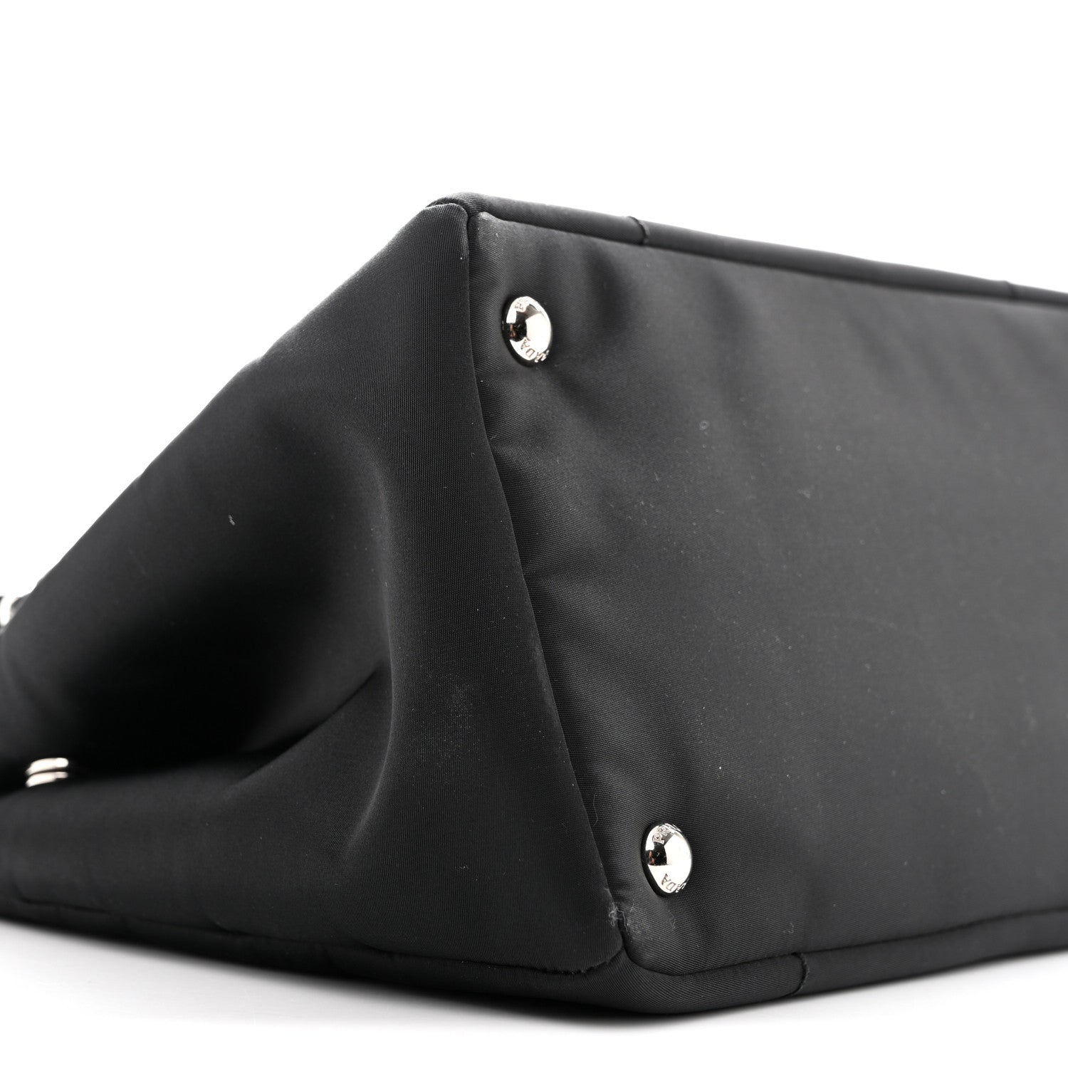 Tessuto Nylon Nappa Zip Pocket Chain Tote Black - Image 9