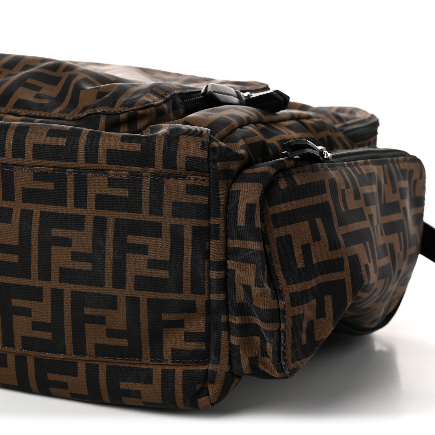 Econyl Nylon FF Changing Bag Tobacco Black - Image 11