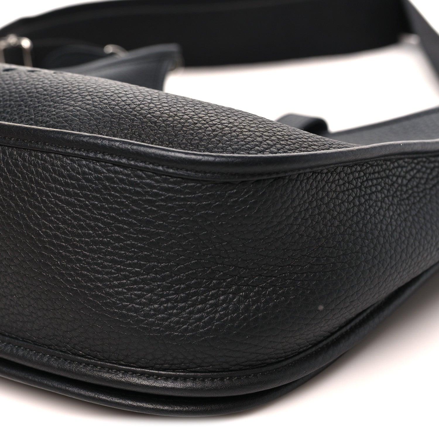 Taurillon Clemence Evelyne III GM Black - Image 10