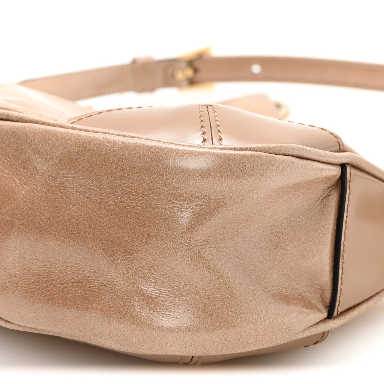 Soft Lux Calfskin Re-Edition 2002 Shoulder Bag Travertine - Image 10