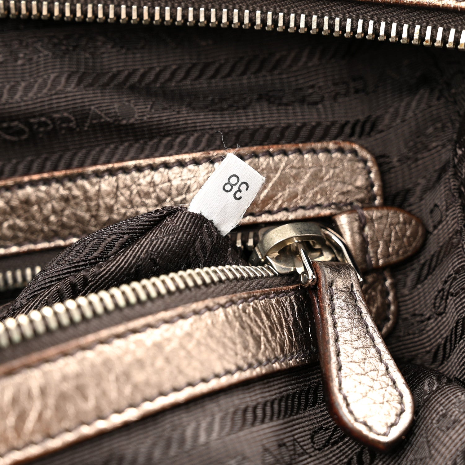 Metallic Vitello Daino Braided Bowler Piombo - Image 7