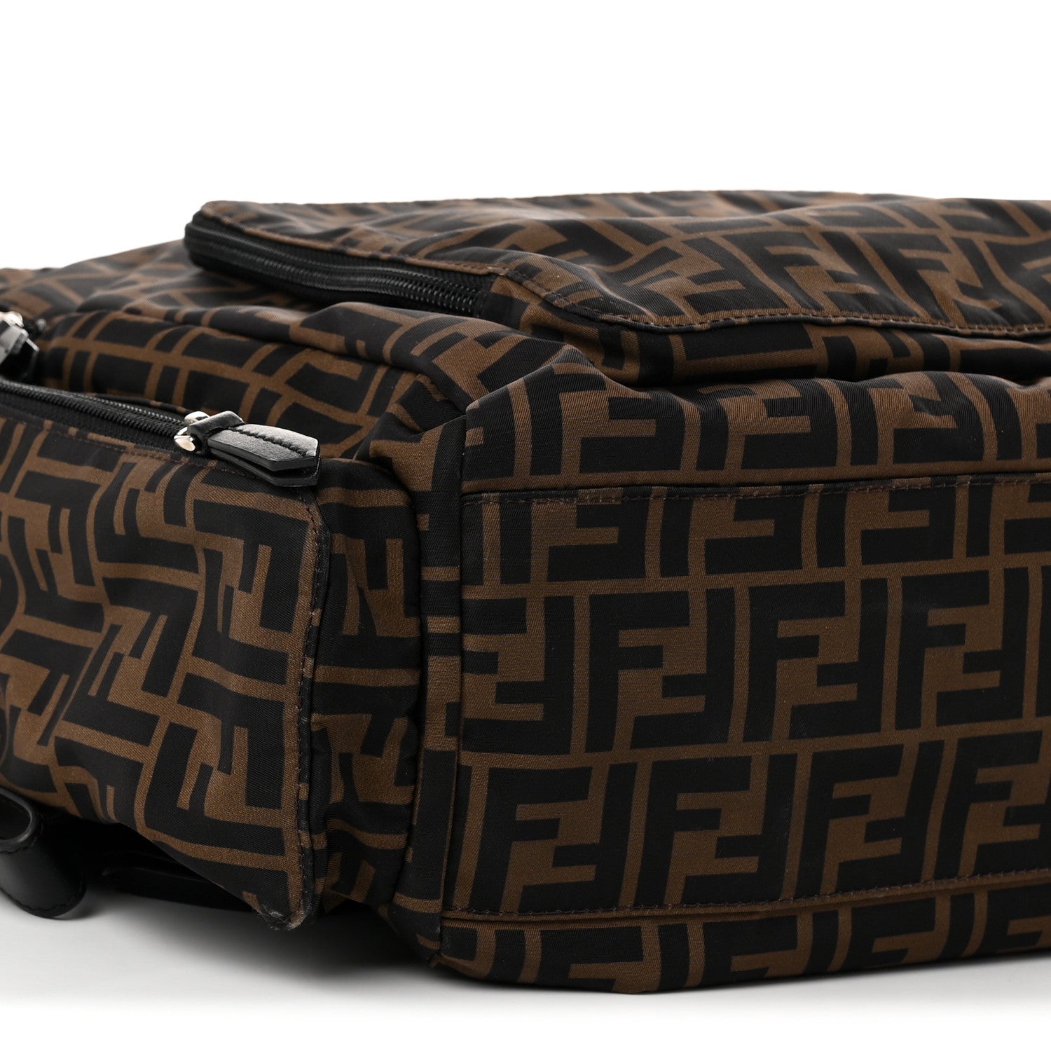 Econyl Nylon FF Changing Bag Tobacco Black - Image 10