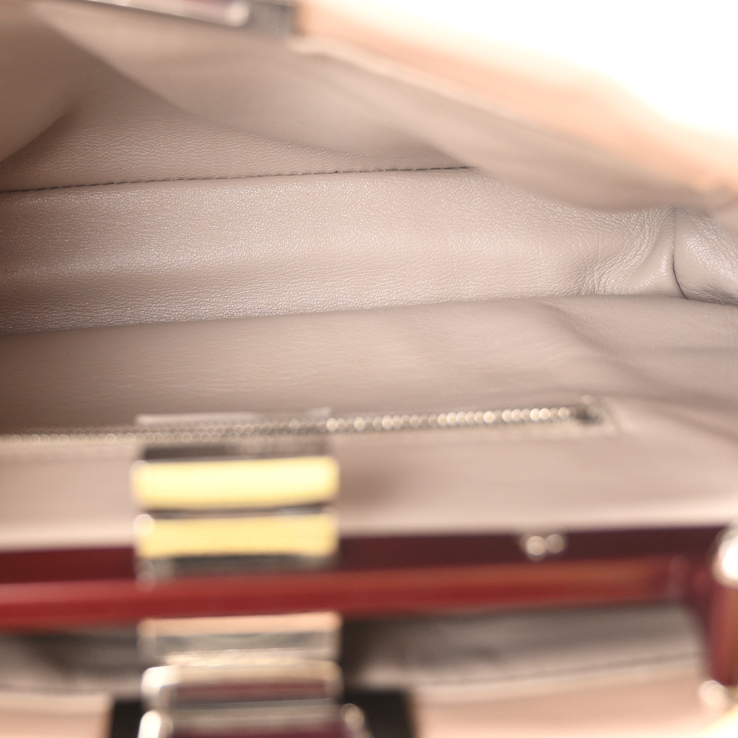 Nappa Colorblock Mini Peekaboo Iconic Satchel Plaster Banana Grigio Polvere - Image 5