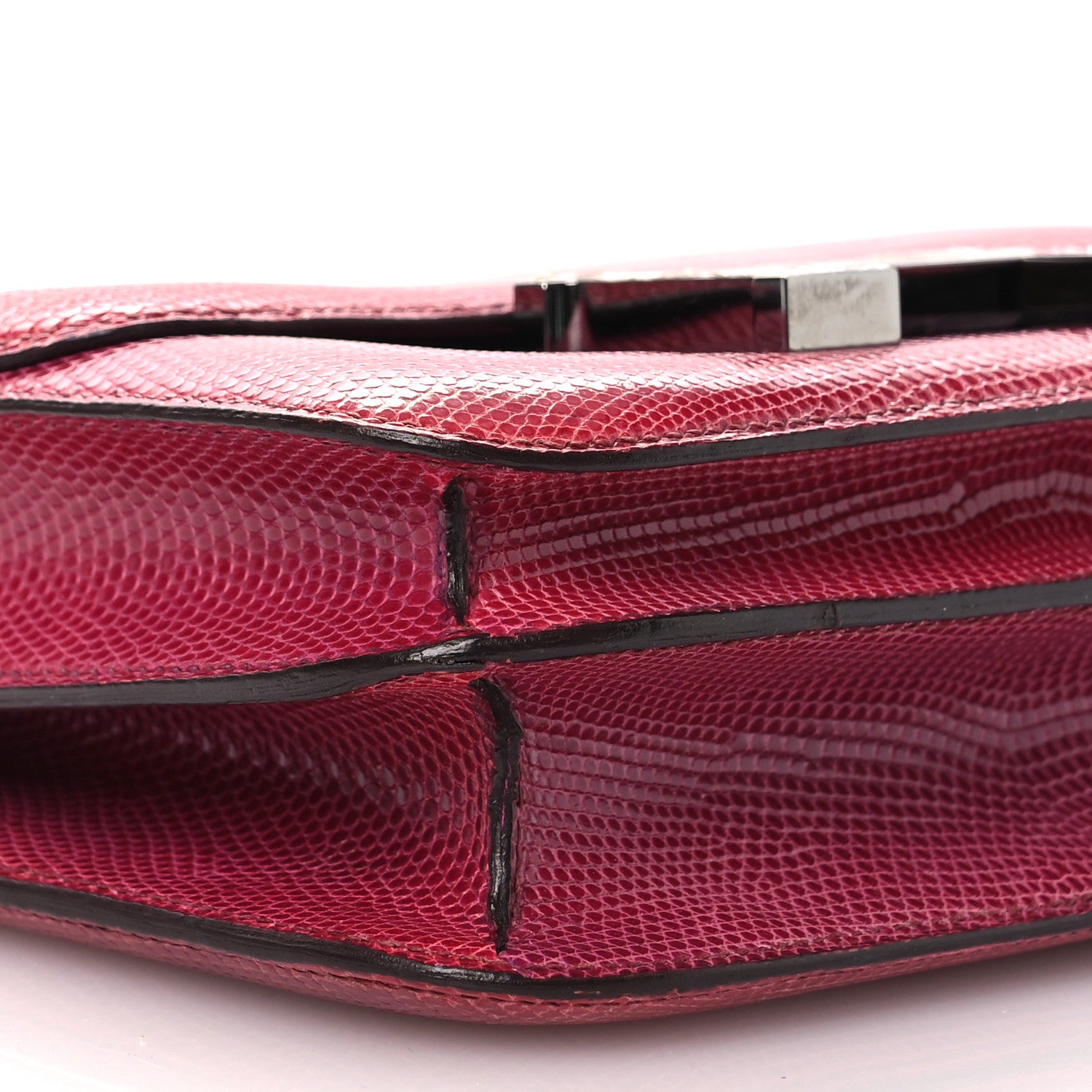 Lizard Constance 18 Fuchsia - Image 9